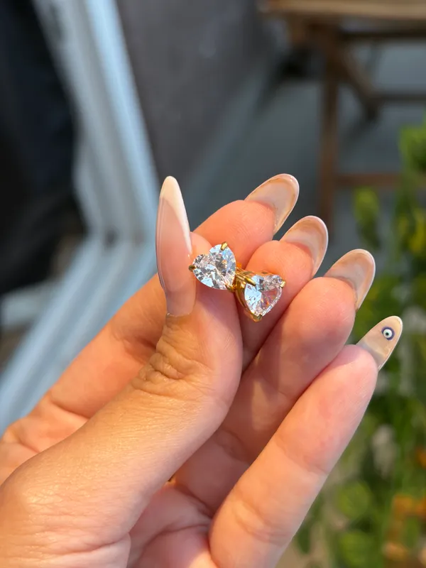 Amour Heart Studs