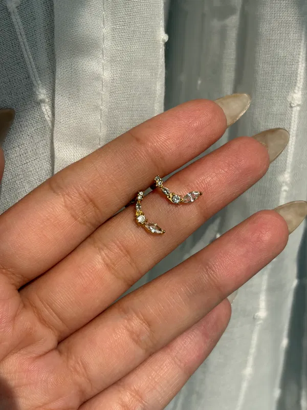 Zaira Studs