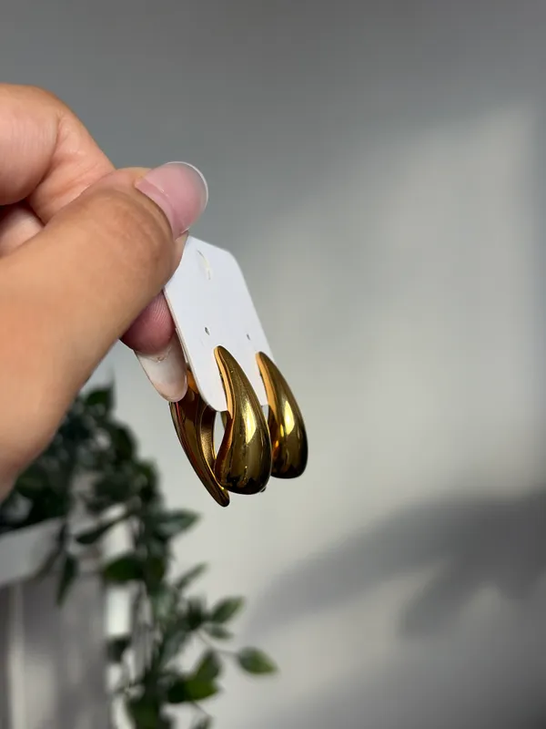Luna Sculpt Earrings