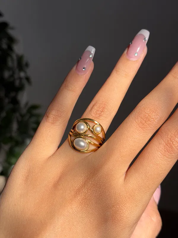 Aarohi Pearl Ring 🤍 (Adjustable)