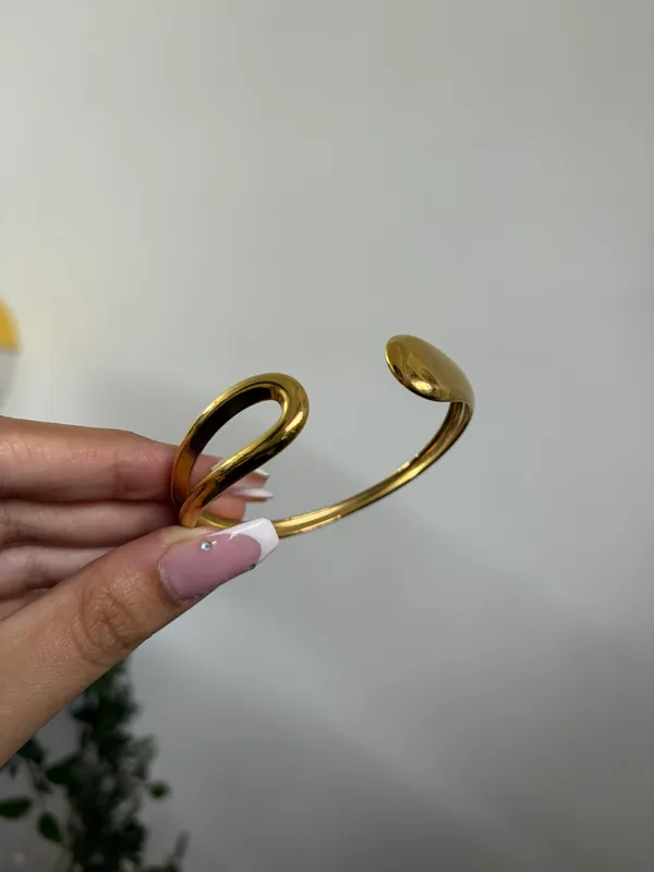 Elara Open Cuff