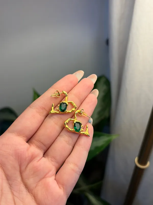 Emerald Love Studs