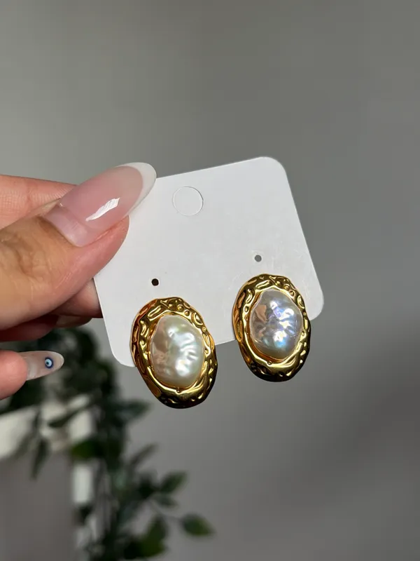 Luna Baroque Pearl Studs