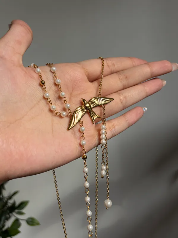 Aurora Swallow Pearl Necklace