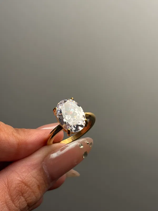 Colette Solitaire Ring 💍