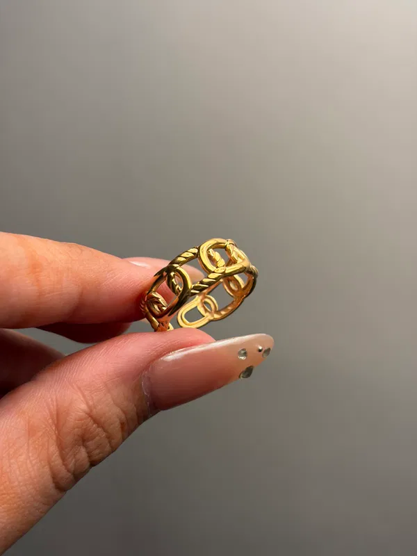 Link Adjustable Ring
