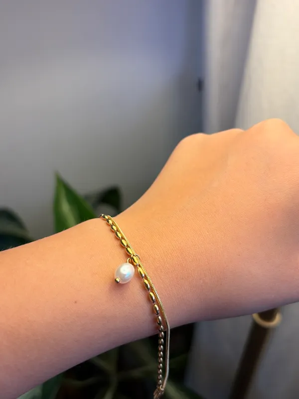 Lumi Pearl Bracelet