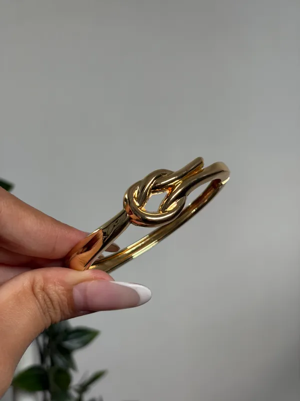 Sienna Knot Cuff (openable)