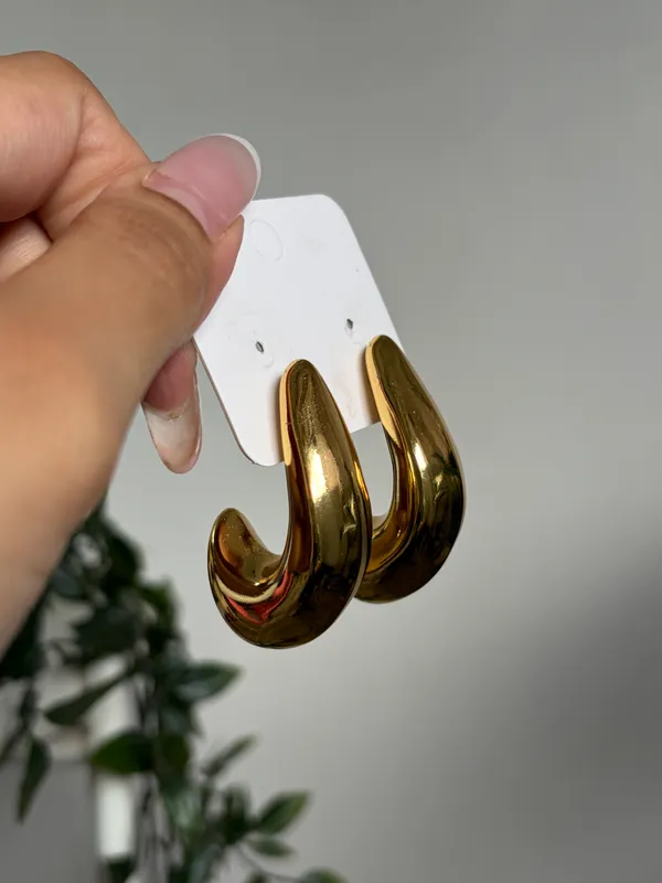 Aura Bold Hoops