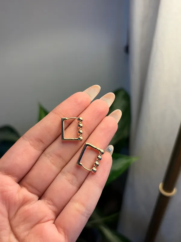 Orbit Square Hoops