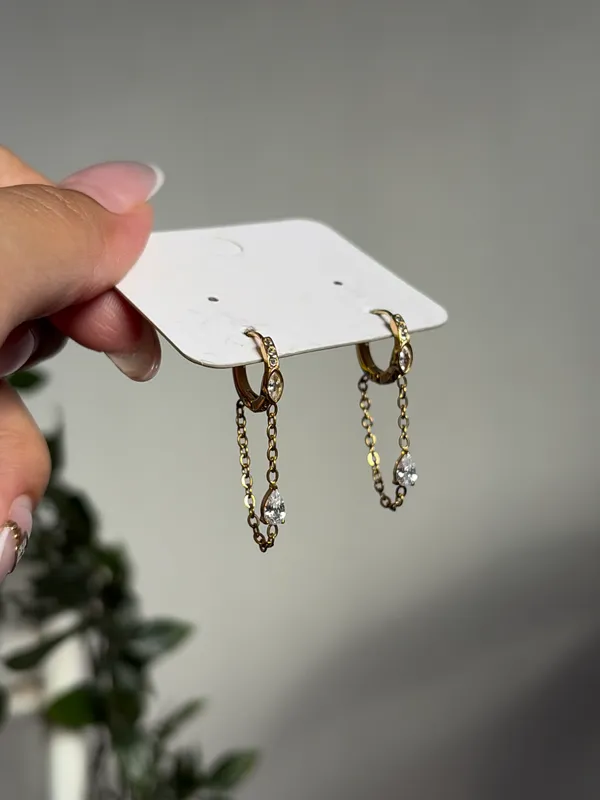 Celeste Chain Drops